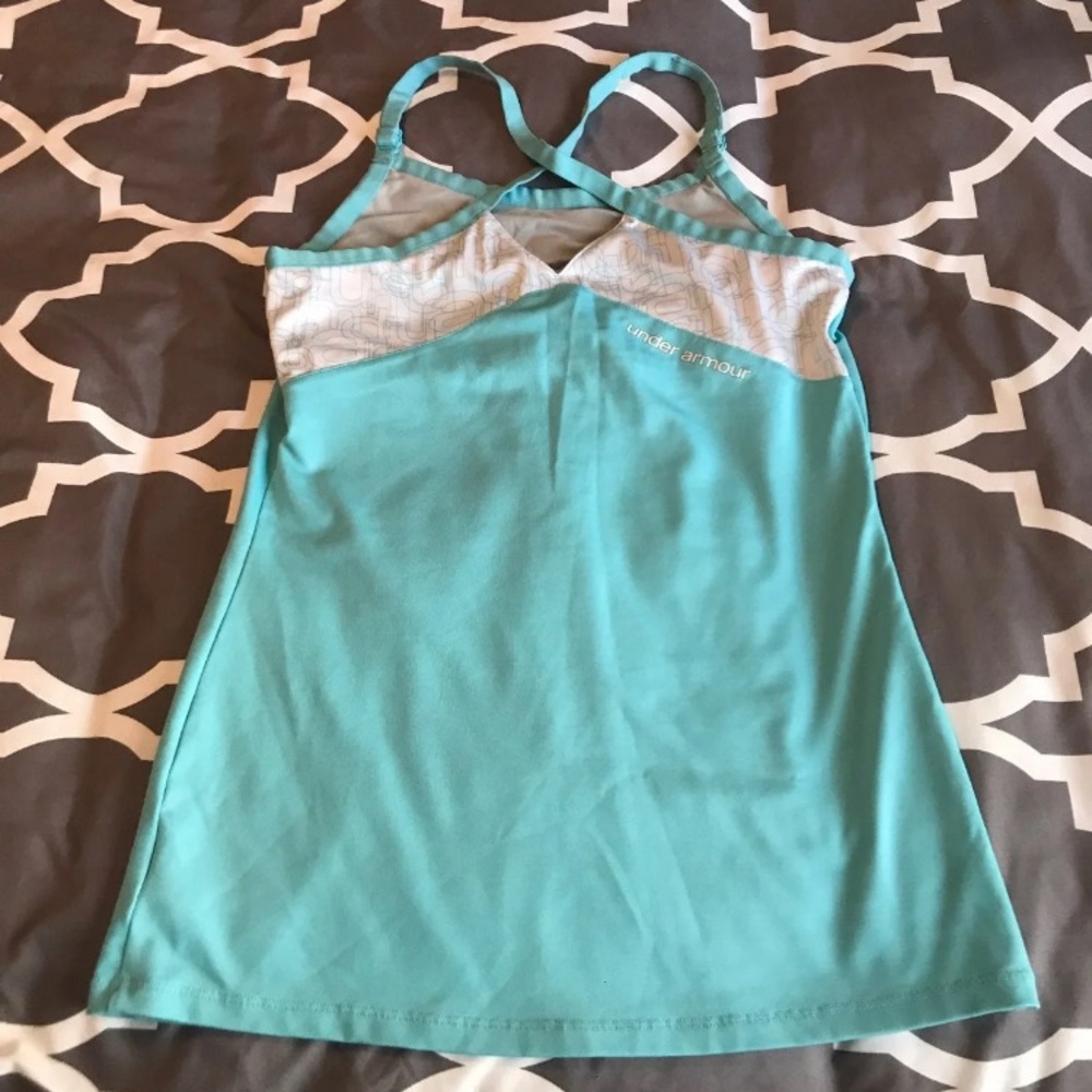 Under Armour Heat Gear Tank - Picture 2 of 5